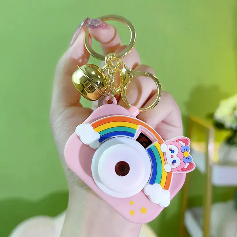 Mini Cam Magic: Projector Camera Keychain for Bags & Kids